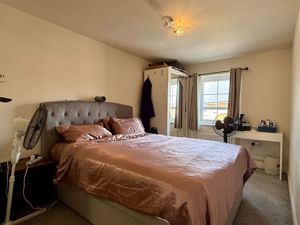 Master bedroom- click for photo gallery